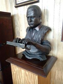 Earnest Hemingway bronze by Don Wiegand