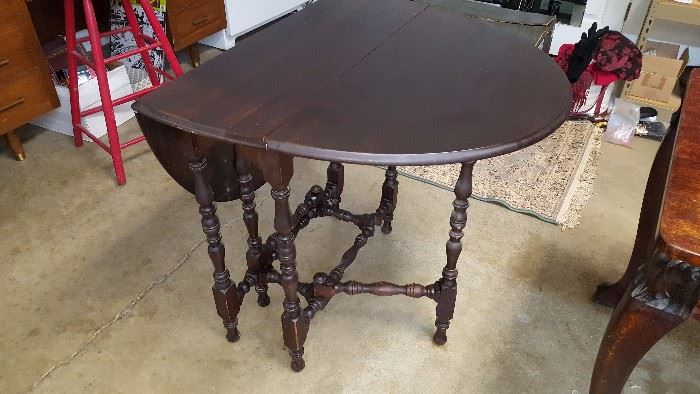Antique Gateleg Table