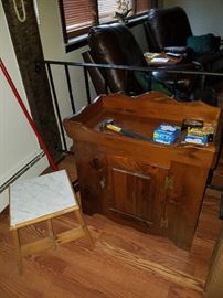 Wash stand and small stand