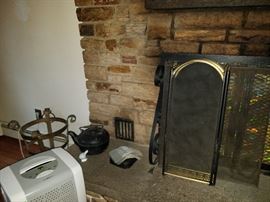Fireplace accessories