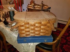 Picnic basket