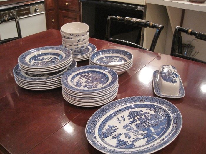 Blue Willow contemporary china