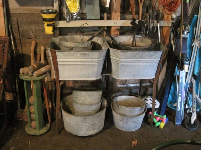 croquet set, metal washtubs & pails