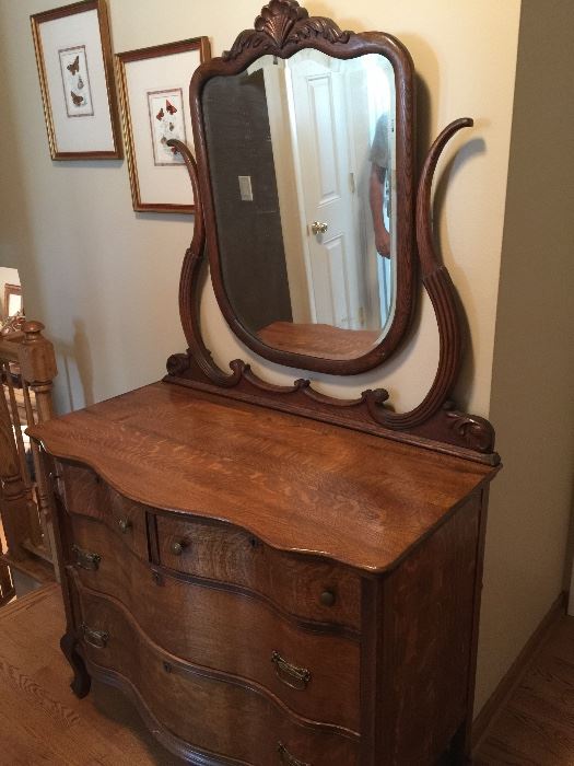 Antique dresser with mirror attached.   It's in beautiful shape!