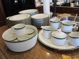 DINNERWARE