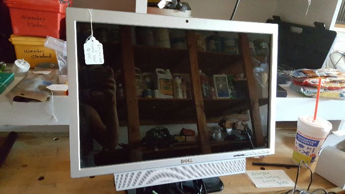 Dell monitor and sound bar
