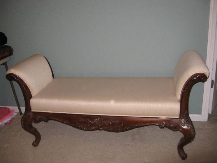 Upholstered Bench Seat for Bed Room or Living Room