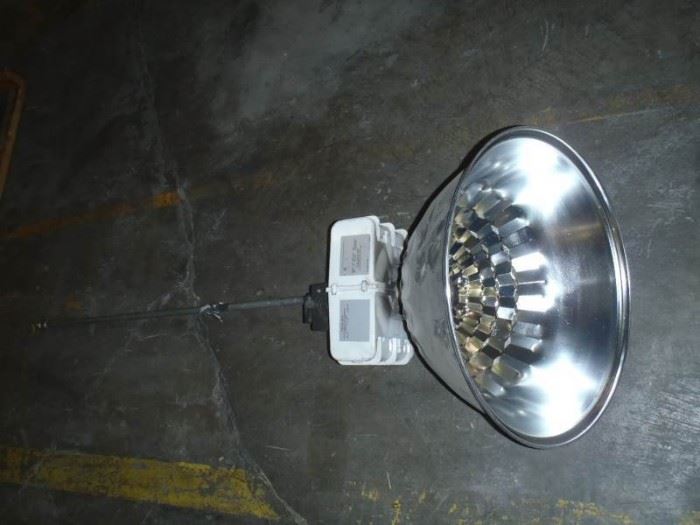 Metal Halide Light fixtures, bulbs, and hardware. (qty 44)
