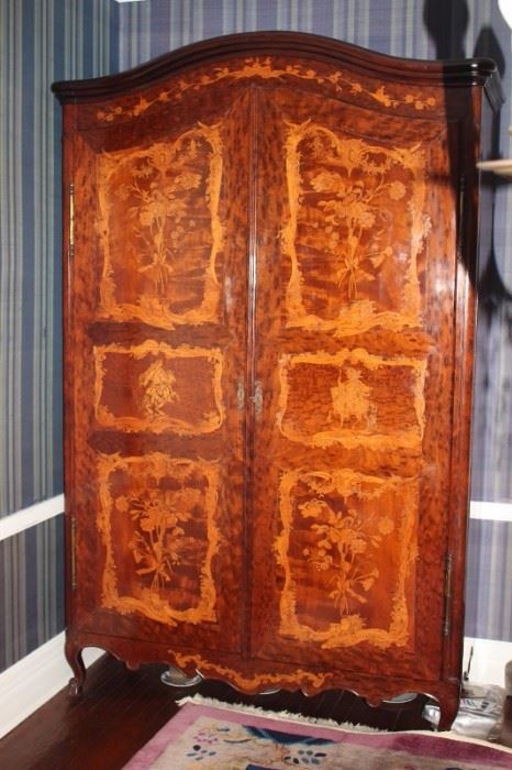 18th Century Chineroserie with Fabulous Marquetry
