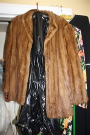 Vintage mink.  Really good condition