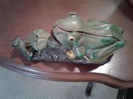 Cast iron frog bank 