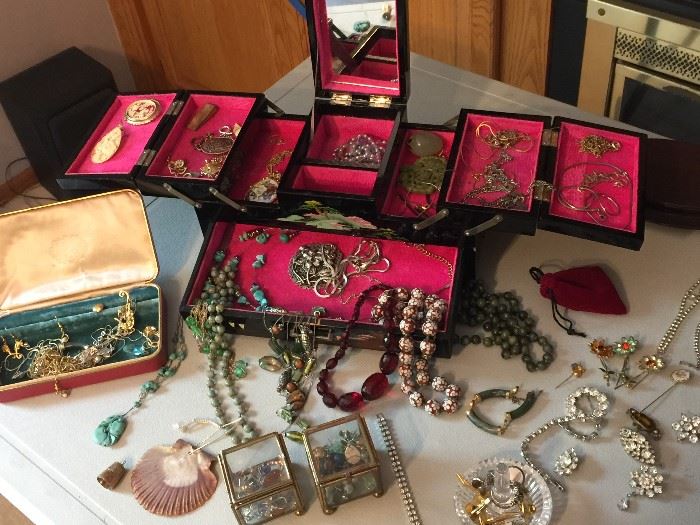 New and vintage jewelry