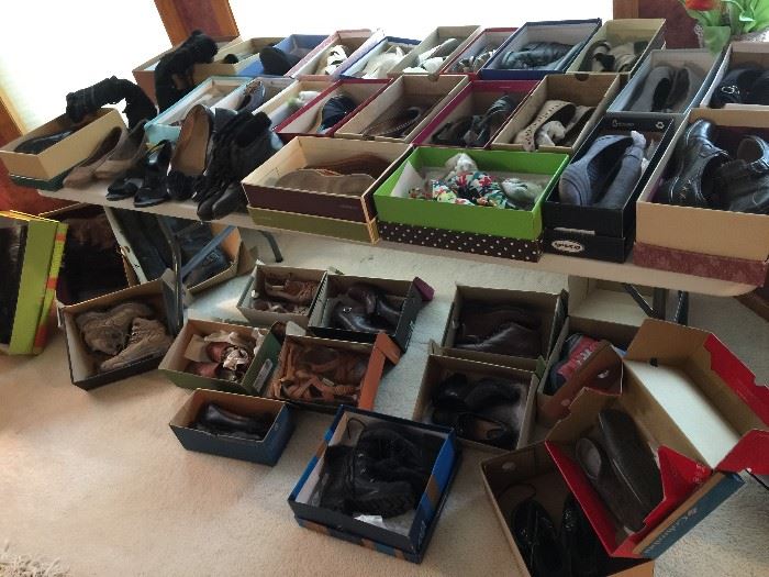 Shoes and boots, mostly size 6 and 6.5