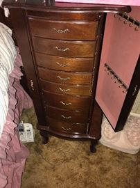 WOODEN JEWELRY CHEST