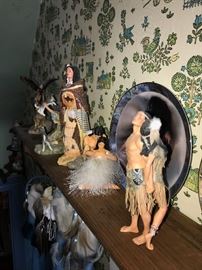 NATIVE AMERICAN FIGURINES