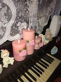 CANDLES