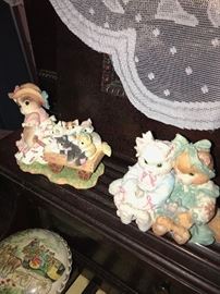 CALICO KITTENS FIGURINES