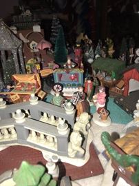 CHRISTMAS VILLAGE HOUSES