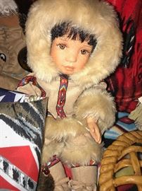 NATIVE AMERICAN DOLLS