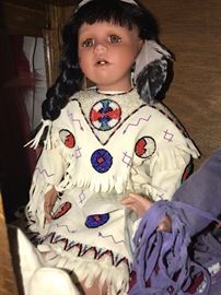 NATIVE AMERICAN DOLLS