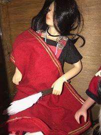 NATIVE AMERICAN DOLLS