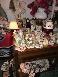 LOTS OF VINTAGE LAMPS , CANDLES, FIGURINES