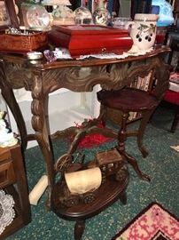 ANTIQUE HAND-CARVED WOODEN TABLE