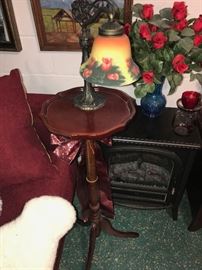 TALL ROUND SIDE TABLE