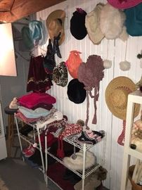 LARGE VARIETY OF WOMENS HATS, SCARVES, GLOVES