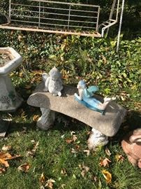 YARD DECORATION / YARD STATUES / GARDEN ACCENTS