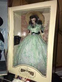 FRANKLIN MINT GONE WITH THE WIND DOLL COLLECTION AND CLOTHING/DRESSES/OUTFITS