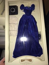 FRANKLIN MINT GONE WITH THE WIND DOLL COLLECTION AND CLOTHING/DRESSES/OUTFITS