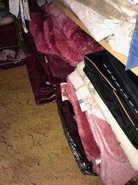 BRAND NEW LINENS, BEDDING, TOWELS, BATH RUGS, SEAT CUSHIONS AND MORE