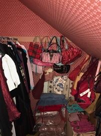 HUGE COLLECTION OF WOMENS HANDBAGS AND TOTES-MOST BRAND NEW