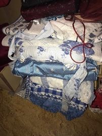 BRAND NEW LINENS, BEDDING, TOWELS, BATH RUGS, SEAT CUSHIONS AND MORE