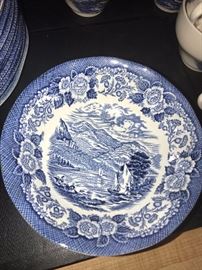 LOCHS OF SCOTLAND BLUE BY ROYAL WARWICK HAND-ENGRAVED DINNERWARE SET