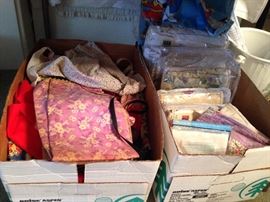 Vintage Aprons, Linens