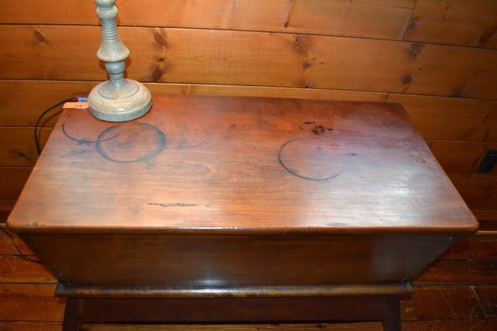 Wood dough box with dovetailed construction on splayed legs; 44”w x 29”h x 20”d
LOT 204