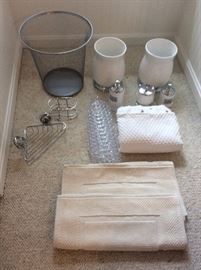 Bathroom accessories, shower curtains, bath mats