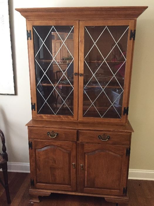 Ethan Allen Heirloom Maple Collection Pewter Framed Glass China Cabinet