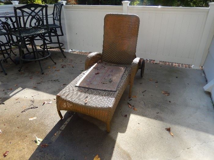 Wicker Lounge chair