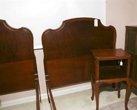 PAIR TWIN BEDS - HEADBOARD & FOOTBOARDS WITH MATCHING BEDSIDE TABLE