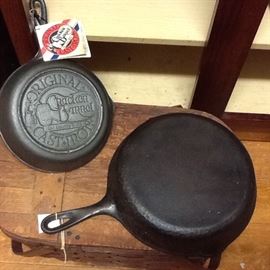 Never used Cracker Barrel with Tags and vintage skillet