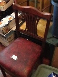 Set of 4 vintage folding chairs