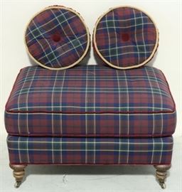 #6764 Ottoman with 2 pillows