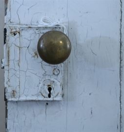 #6775 Antique Door