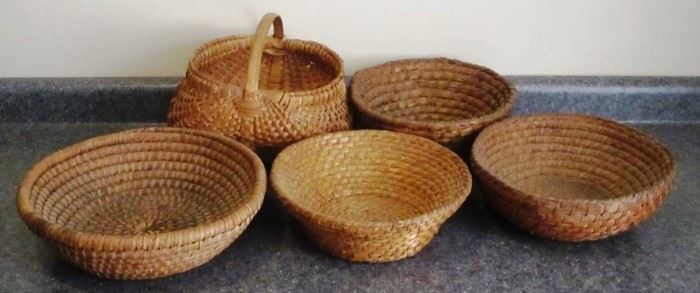 2011x Weaved baskets
