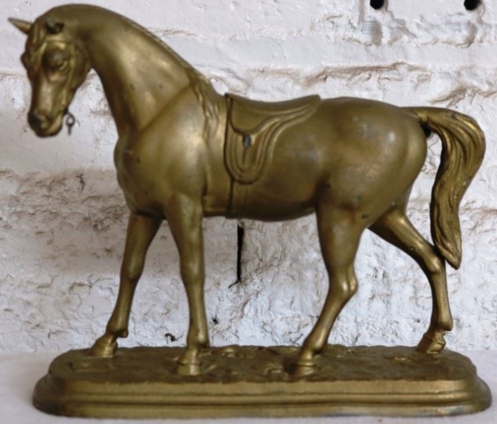 #3059 Horse Statue