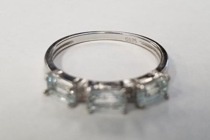 Aquamarine & diamond sterling ring