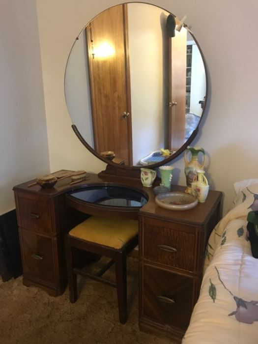Art Deco Mirrored Vanity/Dressing Table